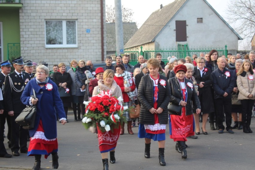 Święto Niepodległości 2018 w Byczynie w gminie Dobre [zdjęcia]