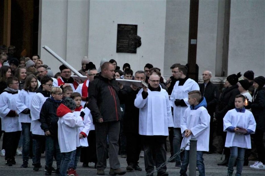 Droga Krzyżowa ulicami Międzychodu