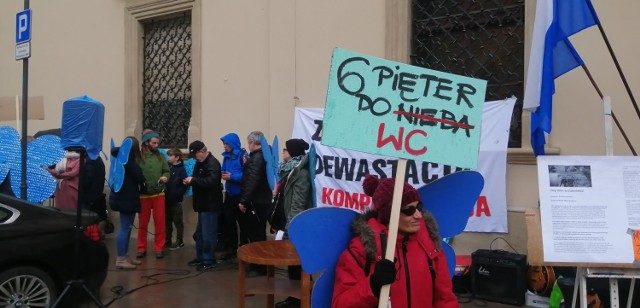 Protest ws. Zakrzówka pod UMK