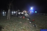 Śmiertelny wypadek na drodze ekspresowej. Kierowca Bentleya zginął na miejscu. Nieoficjalnie: To milioner z Warszawy