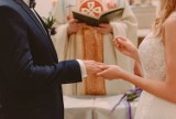 Kto nie może wziąć ślubu kościelnego? Lista przypadków, gdy ksiądz odmówi udzielenia sakramentu małżeństwa. Sprawdź
