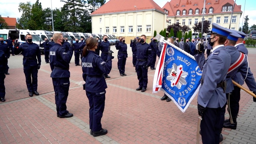 Ślubowanie policjantów w Bydgoszczy. Wkrótce trafią do swoich komisariatów [zdjęcia]