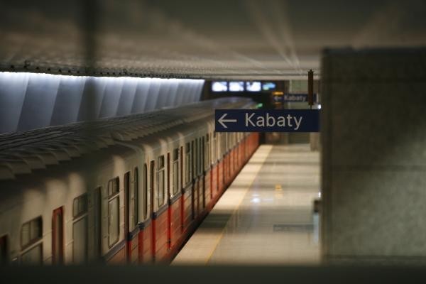 Pasażerowie muszą przygotować się na wydłużenie przerwy nocnej na stacji metra Dworzec Gdański