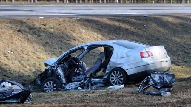 Skutki jednego z wypadków na obecnej trasie krajowej nr 10.