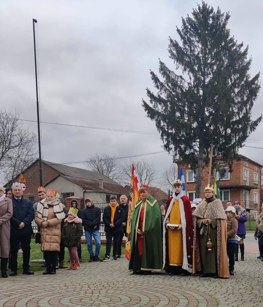 V Orszak Trzech Króli w Hermanowicach [ZDJĘCIA]