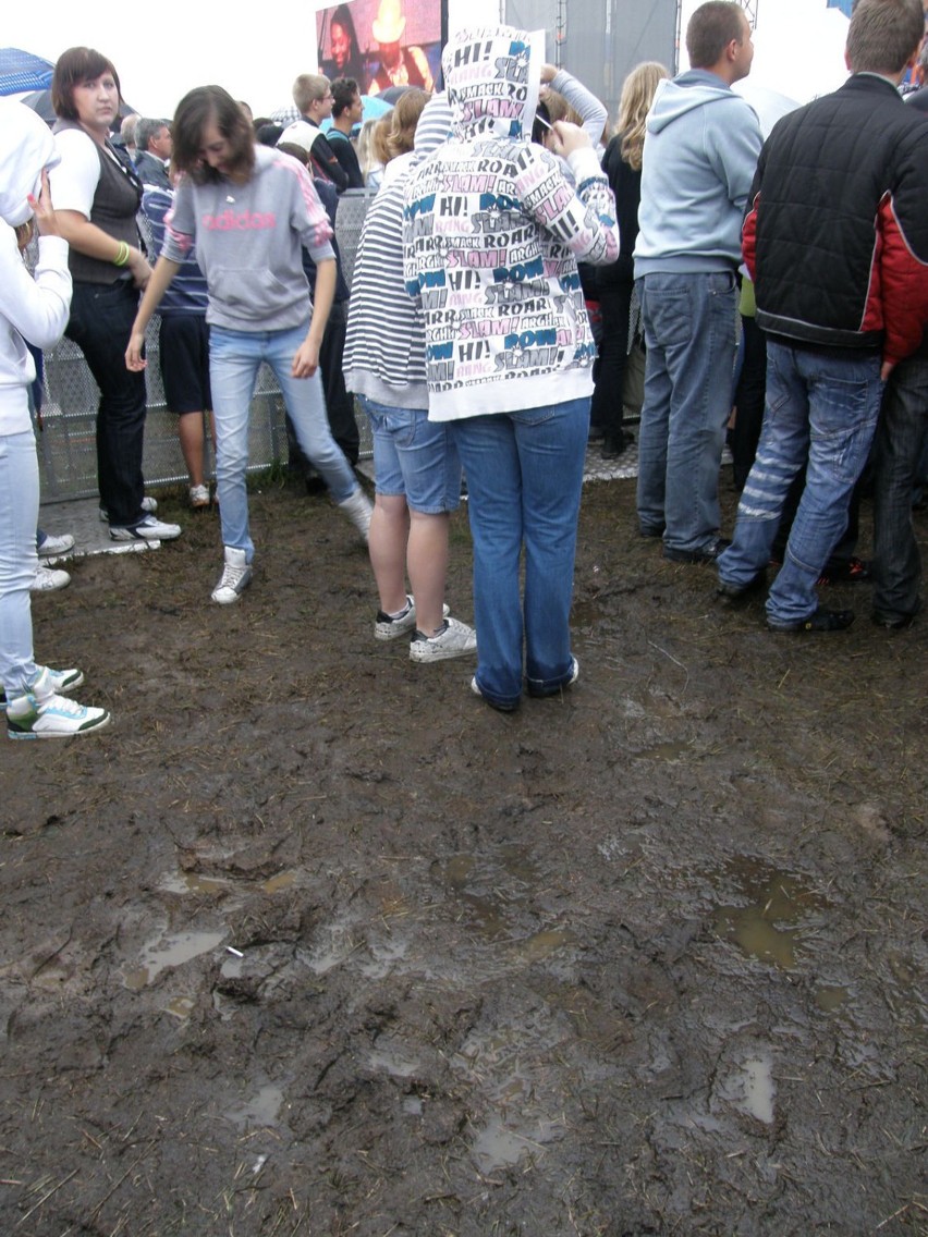 Jak już ktoś wytrwał w strasznym błocie mógł obejrzeć...