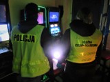 W Bytowie robili nalot na lokale z nielegalnymi automatami do gier. Znaleźli też narkotyki