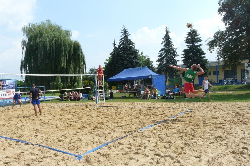 Wieluń: V Turniej Piłki Plażowej
