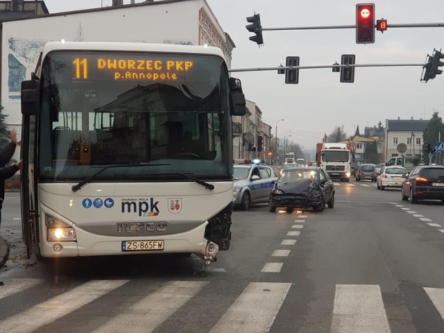 Poważna kolizja w centrum Zduńskiej Woli