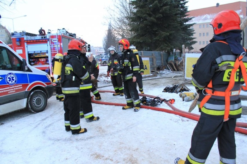Pożar w szkole muzycznej w Elblągu [zdjęcia]