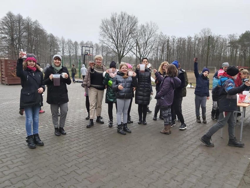 Zespół Szkolno-Przedszkolny Chrośnica, w dniu herbaty -...