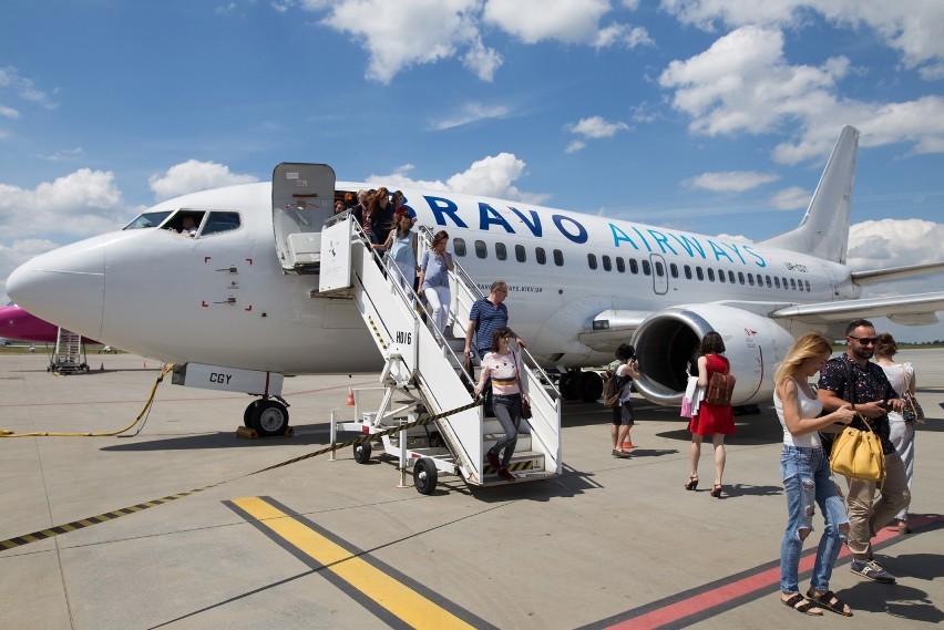 Loty z Lublina na Ukrainę. Lotnisko w Świdniku ma już trzy połączenia do naszych sąsiadów (ZDJĘCIA)