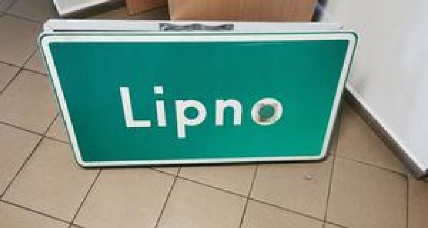 18-latek ukradł tablice drogowe z napisem LIPNO, by udekorować nimi pokój [zdjęcia]