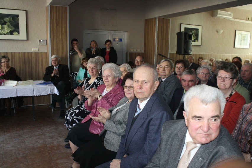 PZERI Międzychód - wybrano &quot;nowy - stary&quot; zarząd. Obrady uświetniły występy taneczne [GALERIA]