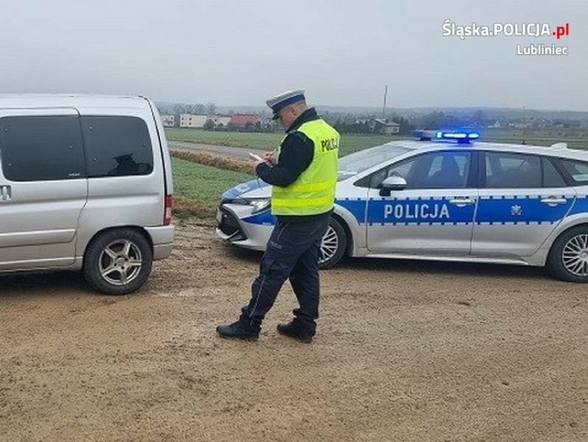 Policja Lubliniec. Wypadek na DW907 w Boronowie. Pasażer...