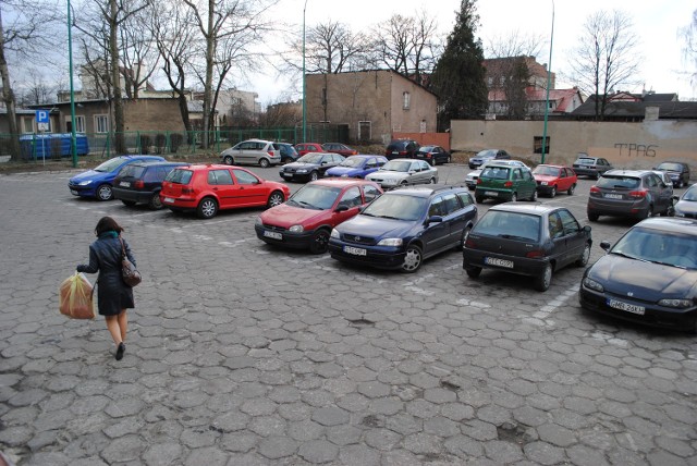 Jeden z parkingów wielopoziomowych ma powstać przy ul. Obrońców Westerplatte obok Urzędu Miejskiego