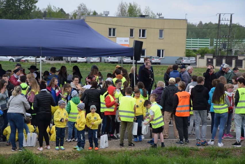 Festyn po biegu "Woźniki na okrągło" przy obwodnicy...