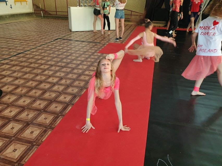 Tancerze Akademii Tańca Sportowego Aster przywieźli nagrody z Mistrzostw Świata w Chorwacji [ZDJĘCIA]