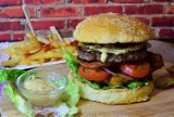 TOP 10 najlepszych burgerowni w Lubuskiem. Na pierwszym miejscu burgery z Nowej Soli. Polecają sami klienci na portalu TripAdvisor