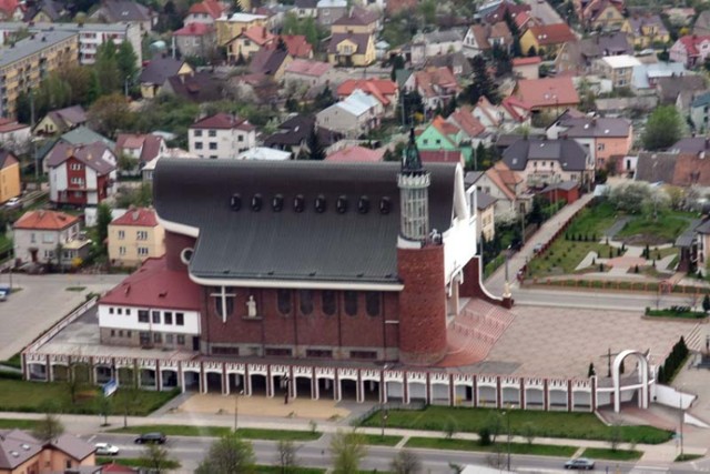 Kościół św. Kazimierza: Złodziej chciał ukraść pieniądze. Księża dziękują  wiernym i policji | Białystok Nasze Miasto