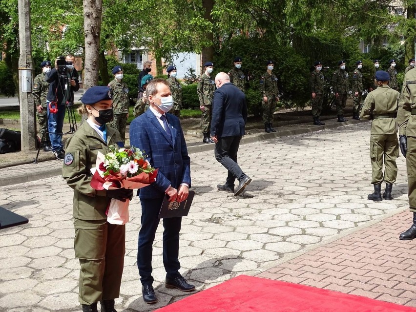 Uroczystości w jednostce wojskowej w Chełmnie z udziałem...