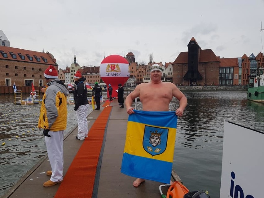 Szamotuły. Łukasz Hermann z brązem Mistrzostw Europy w zimowym pływaniu na czas!
