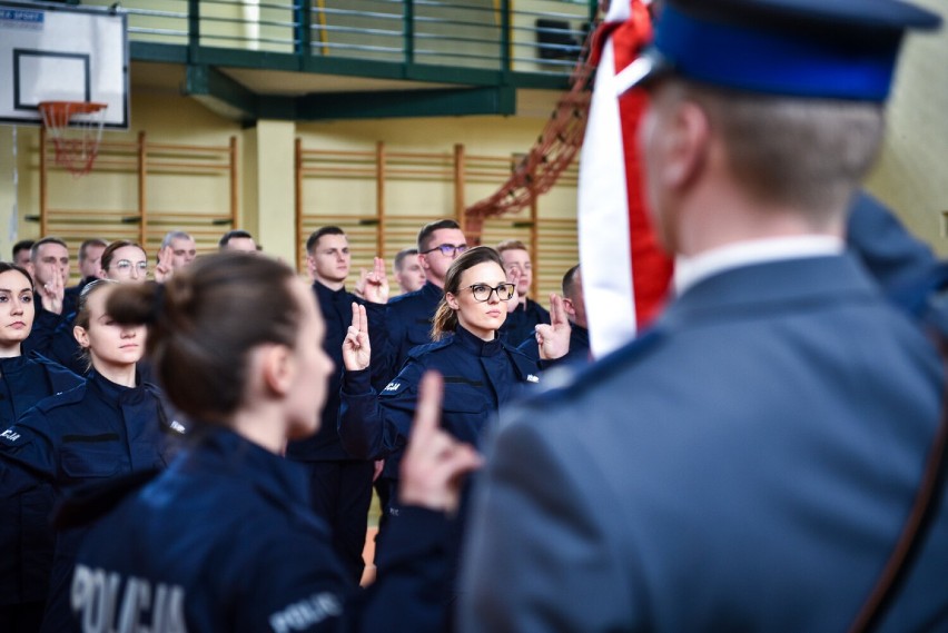 Nowy funkcjonariusz policji w Łasku złożył ślubowanie