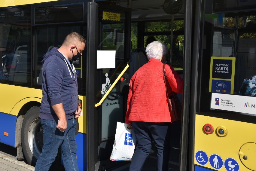 Niektórymi z autobusami jeździło kilka, a nawet kilkanaście...