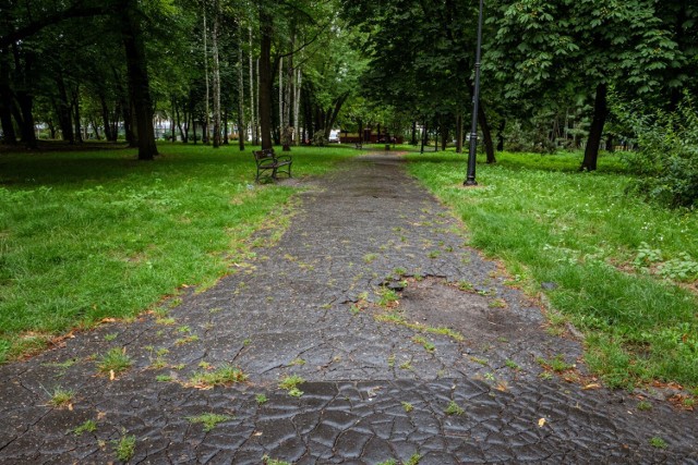 Park przy bulwarach Czarnej Przemszy w Sosnowcu zostanie przebudowany 

Zobacz kolejne zdjęcia/plansze. Przesuwaj zdjęcia w prawo naciśnij strzałkę lub przycisk NASTĘPNE