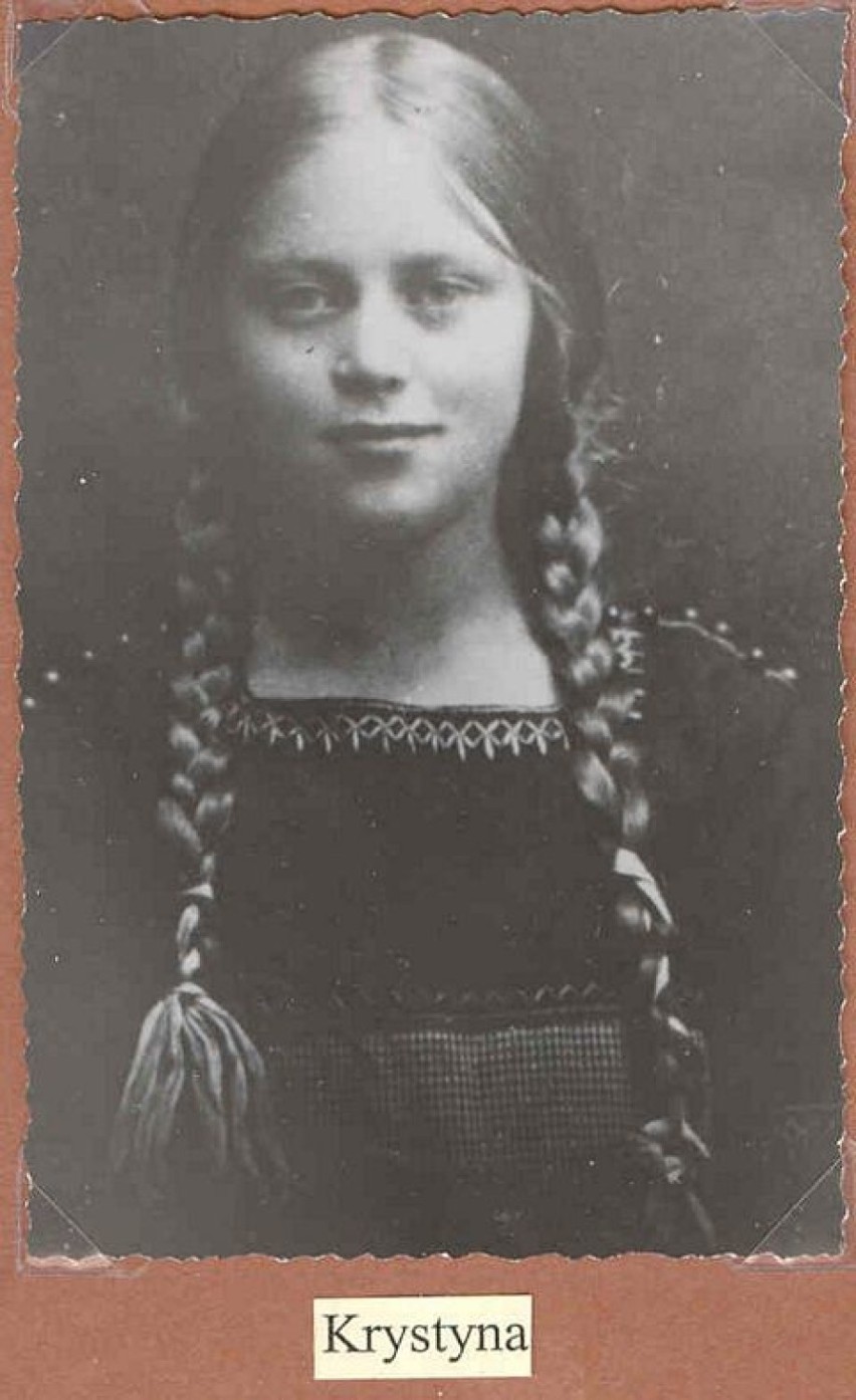 Krystyna Krahelska w dzieciństwie