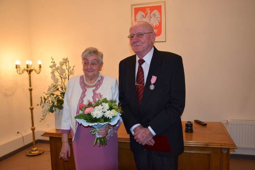 Złote pary w Skokach. 6 małżeństw świętowało jubileusz 50 rocznicy ślubu 
