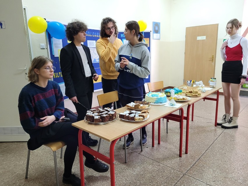 Słodki piątek w Żeromie – kolejna akcja dla Ukrainy [ZDJĘCIA]