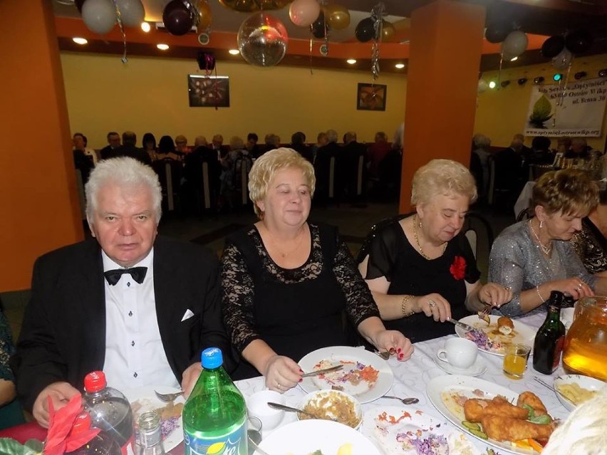 Karnawałowa zabawa ostrowskich seniorów [FOTO]