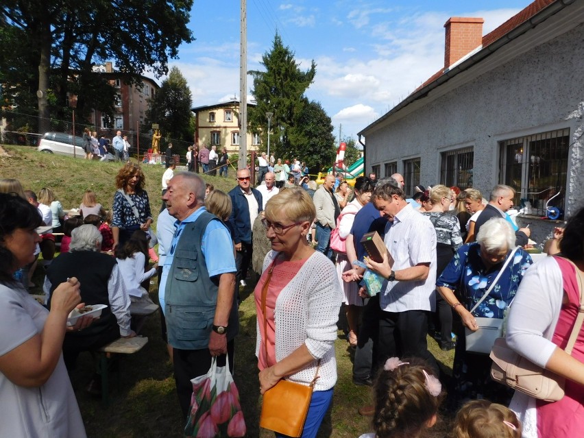 W wałbrzyskiej parafii pw. św. Jerzego i Matki Bożej Różańcowej odbył się festyn parafialny