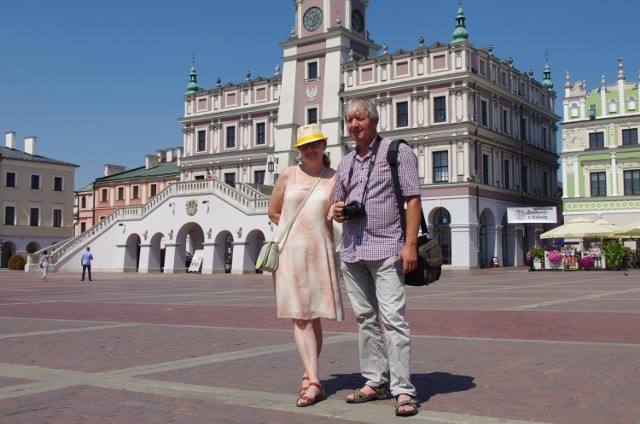 Turyści w Zamościu. Helena i Jan z Przeworska byli u nas po raz pierwszy. I nie kryli zachwytu
