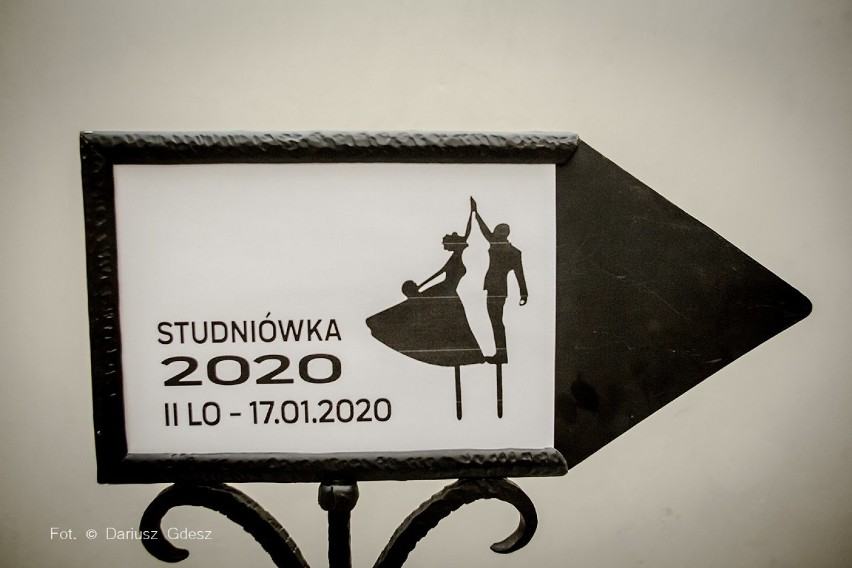 Tak było rok temu. Studniówka 2020 II Liceum Ogólnokształcącego w Wałbrzychu (ZDJĘCIA)