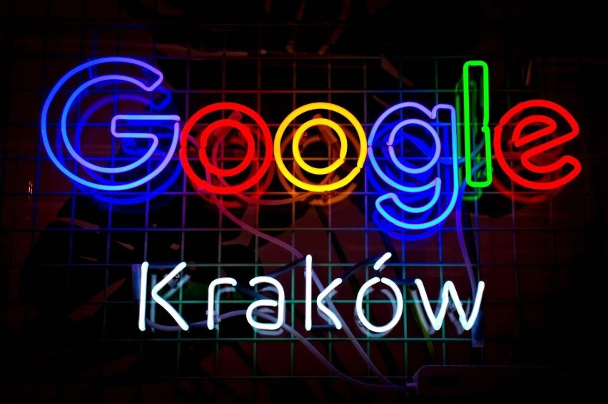 Google otworzyło biuro przy Rynku Głównym w Krakowie. Zajmuje się tworzeniem chmury dla globalnych produktów i usług