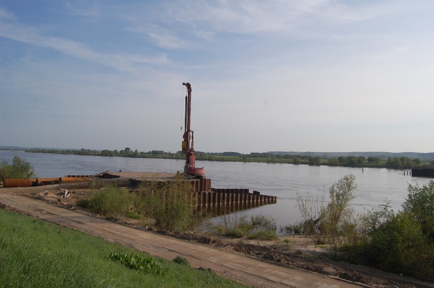 Kwidzyński most - jak budują w maju
