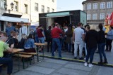 Głodny? Jedź do Kożuchowa! Sobota i niedziela z Food Truckami. Wozy z potrawami Polski i świata parkują na Rynku