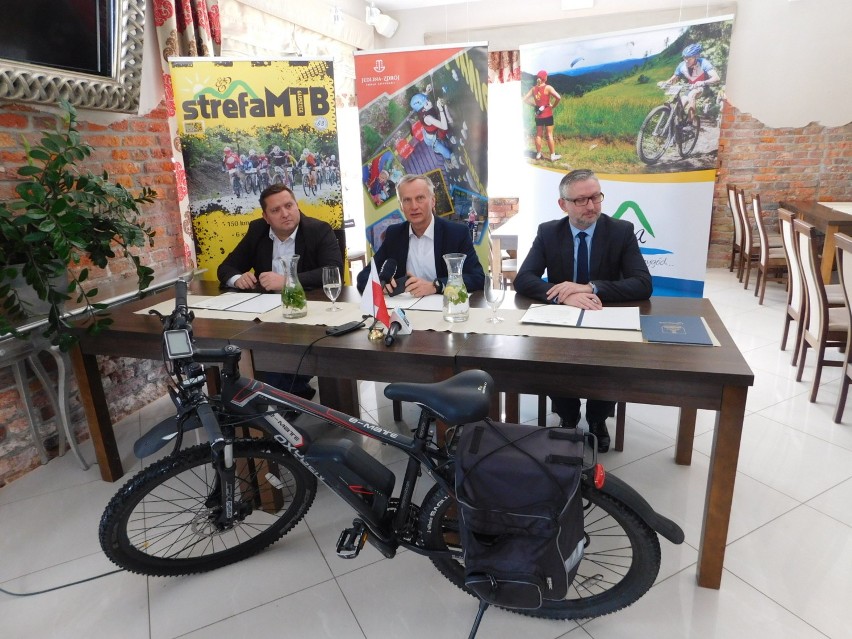 Głuszyca i Jedlina-Zdrój zakupią po 6 rowerów elektrycznych. Będą je wypozyczały mieszkańcom za darmo