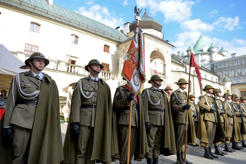 W piątek na dziedzińcu Zamku w Krasiczynie odbyło się...