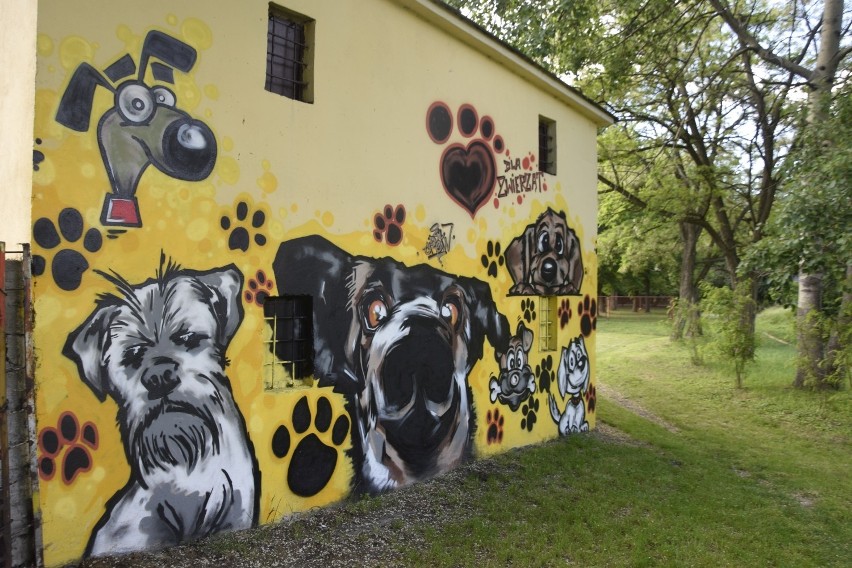 W Aleksandrowie Kujawskim pojawił się niezwykły mural [zdjęcia]