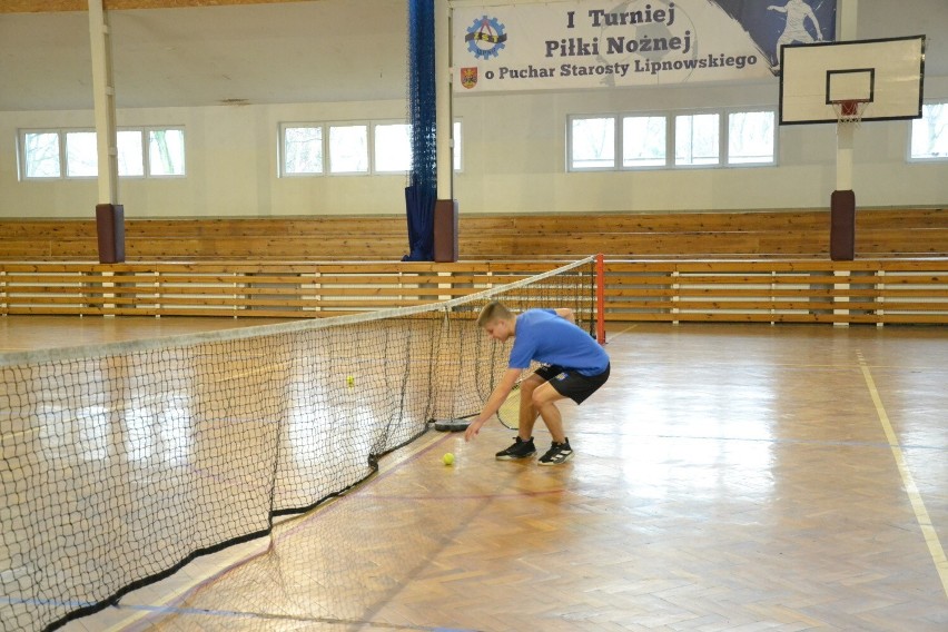 W Zespole Szkół Technicznych w Lipnie po raz pierwszy rywalizowali tenisiści!