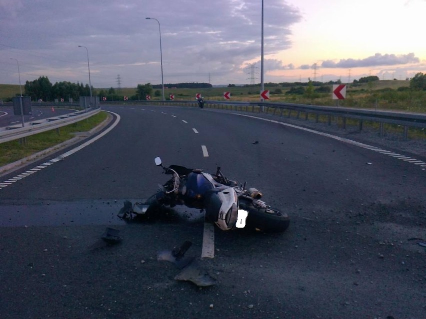 Wypadek motocyklisty na s7