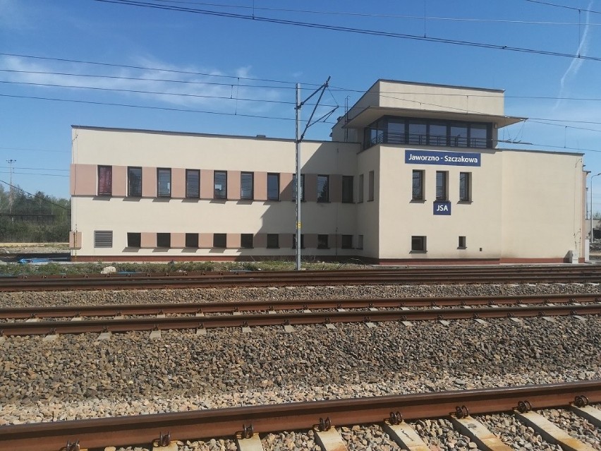 Stacja Jaworzno-Szczakowa ma nowoczesne lokalne centrum...
