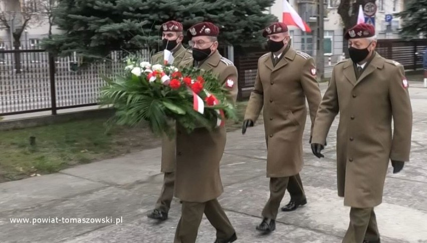 Skromne obchody Święta Niepodległości w Tomaszowie Maz. i powiecie [ZDJĘCIA]