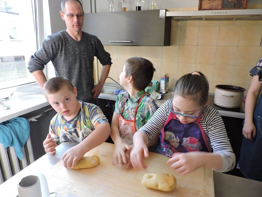 Tłusty Czwartek w Zespole Szkół Specjalnych w Wieluniu[ZDJĘCIA]