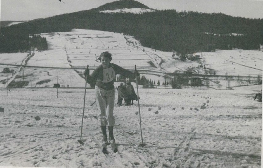Skocznia narciarska na stoku Łysej Góry. Sopocką krokiew pomagali budować saperzy
