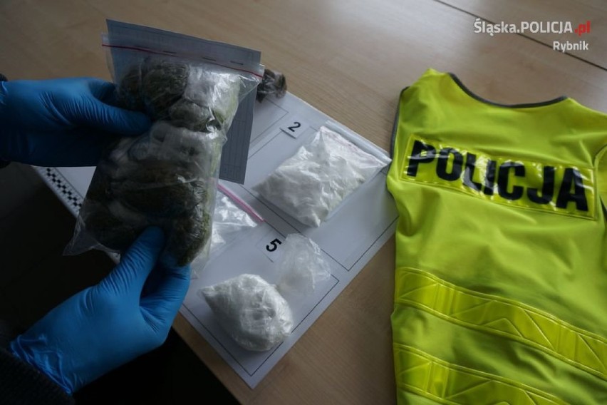 6,5 tysiąca działek amfetaminy w Rybniku przejęli kryminalni