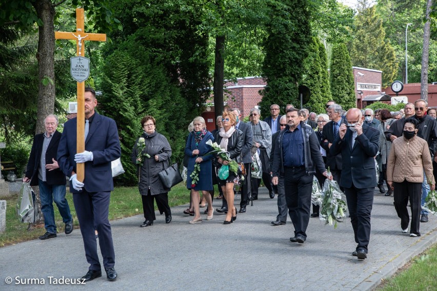Ostatnie pożegnanie prezydenta Stargardu. Msza w kościele Chrystusa Króla Wszechświata na Chopina i pogrzeb na cmentarzu przy ul. Kościuszki